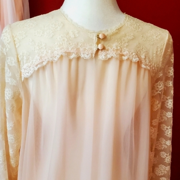 VTG Vanity Fair Peignoir Set Size 34 - Picture 6 of 13